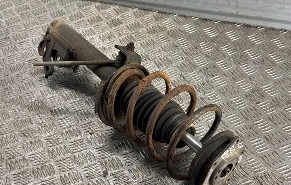 Mercedes-Benz B W245 Front shock absorber/damper