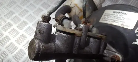 Mitsubishi Colt Master brake cylinder l04