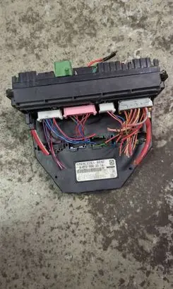 Mercedes-Benz E W212 Fuse module A2129003314 A2129020706 A2129015004