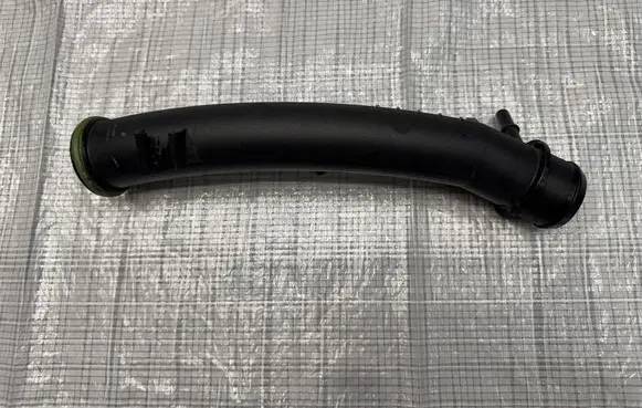 Fiat 500E Air intake hose/pipe 9835384980
