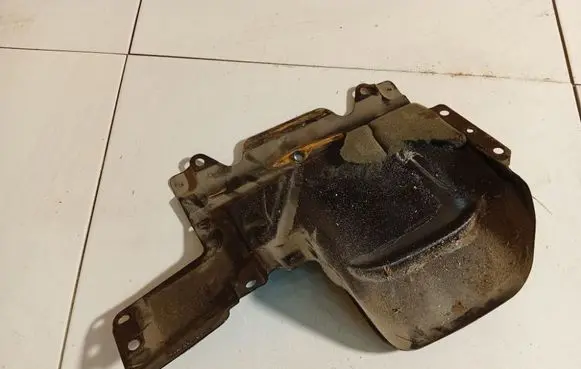 Chrysler Voyager Other exterior part 4678667k