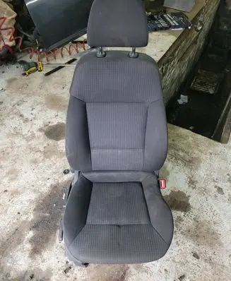 Front passenger seat