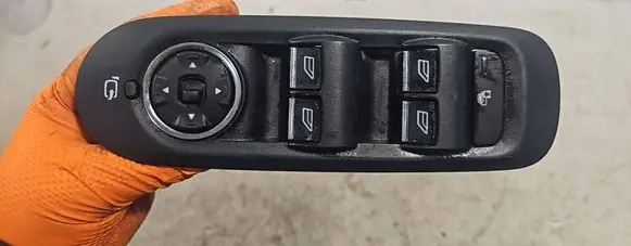 Ford Mondeo MK IV Electric window control switch AM2T14A132BA A1801BM5583 18012011