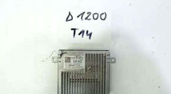 Volkswagen Golf VIII LED ballast control module 992941591DD