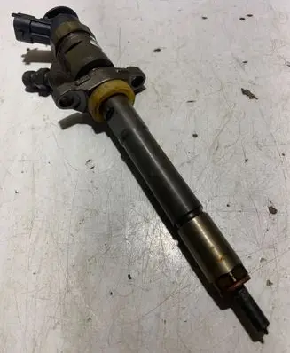Ford Focus Fuel injector 0445110353