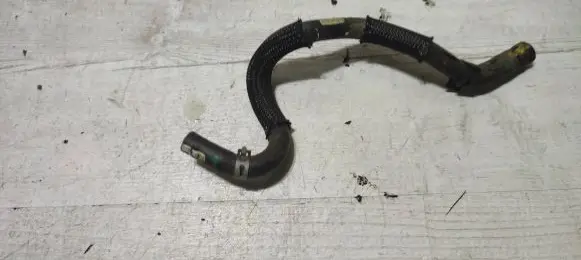 Mazda 3 III Engine coolant pipe/hose