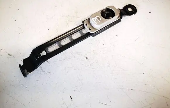 Toyota Corolla Verso E121 Seat belt adjustment rail 