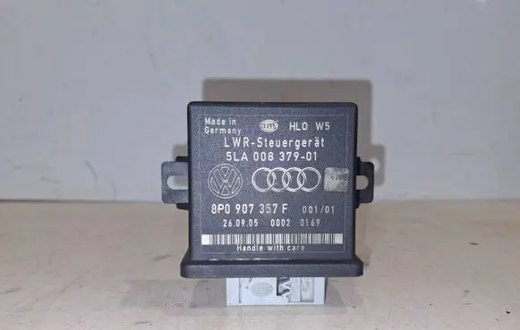 Audi A6 S6 C6 4F Light module LCM 5LA00837901 8P0907357F