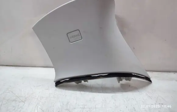 Land Rover Evoque I (C) pillar trim BJ32519A96A