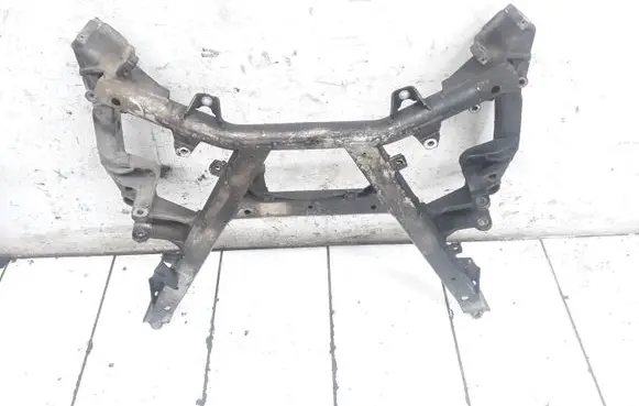 BMW 5 E39 Front subframe 1092868