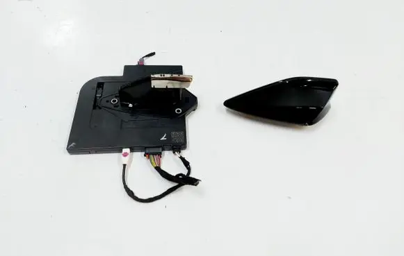 Peugeot 2008 II Aerial GPS antenna 9872252580
