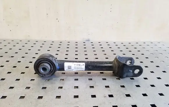 Tesla Model 3 Rear control arm 104443100G