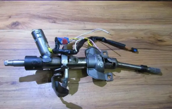 Peugeot 206 Steering wheel axle 958970202