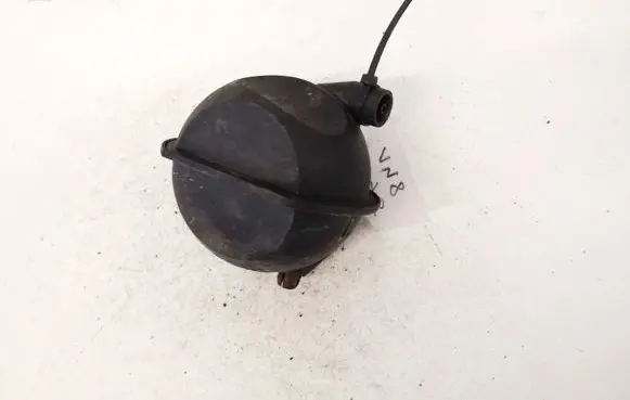 Vacuum air tank
