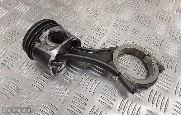 Nissan Navara Piston with connecting rod 942390 10653