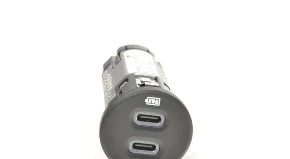 Porsche Macan (95B) USB socket connector 95B035252H