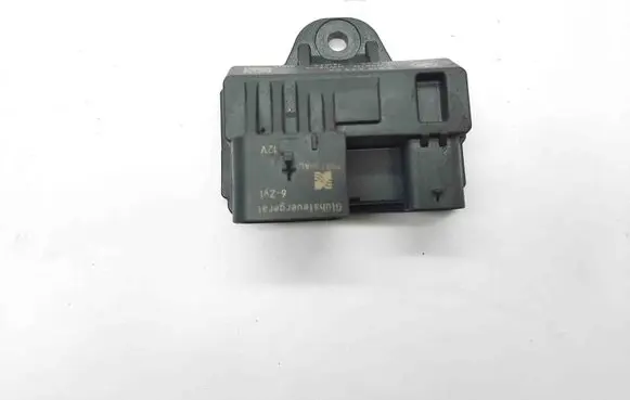 Glow plug pre-heat relay