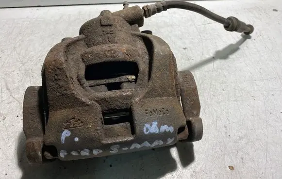 Ford Focus C-MAX Front brake caliper
