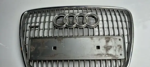 Audi A6 Allroad C6 Front bumper upper radiator grill 4F0853651AA