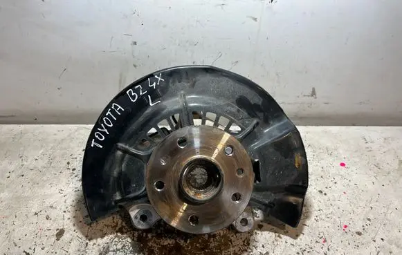 Toyota bZ4X Front wheel hub