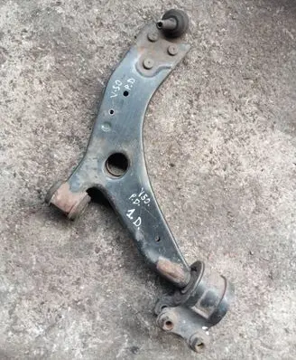Volvo V50 Front lower control arm/wishbone 31277462