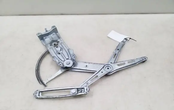 Opel Zafira A Front window lifting mechanism without motor 90579572