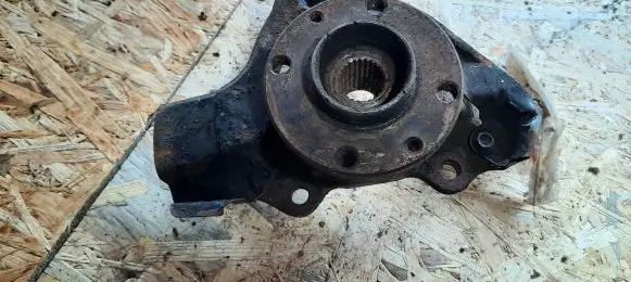 Fiat Stilo Front wheel hub spindle knuckle