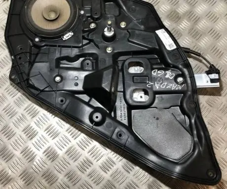 Mazda 2 Sliding door window regulator with motor df717297xb d6517297