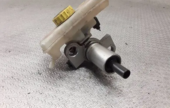 Audi A6 S6 C6 4F Master brake cylinder 8E0611301E