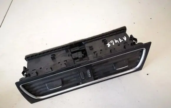 Audi A4 S4 B8 8K Dash center air vent grill 8t2820951b