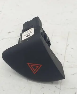 Chevrolet Volt II Hazard light switch 23259739 D5327