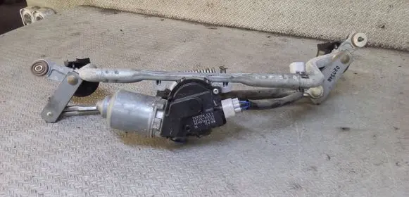 Toyota Verso Front wiper linkage and motor 851100F030 AE1593002100