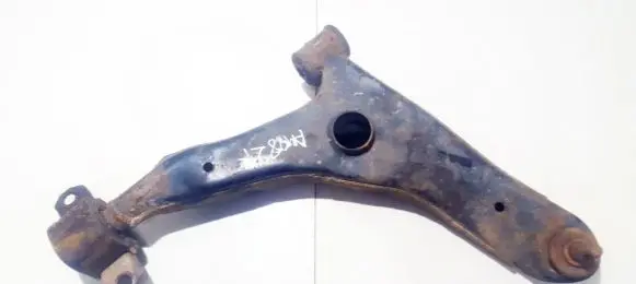Volvo S40, V40 Front lower control arm/wishbone