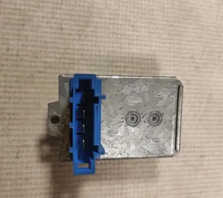 Volkswagen Sharan Heater blower fan relay 7M0959263B
