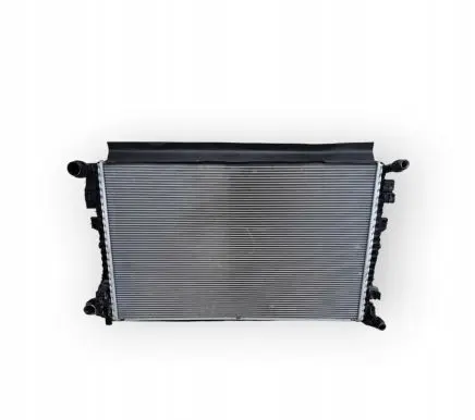 Volkswagen Golf VII Radiator set 5Q0121251HS