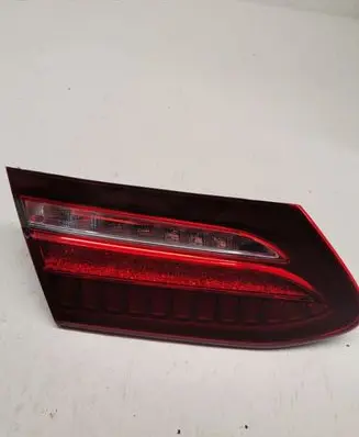 Mercedes-Benz E W213 Tailgate rear/tail lights 638341