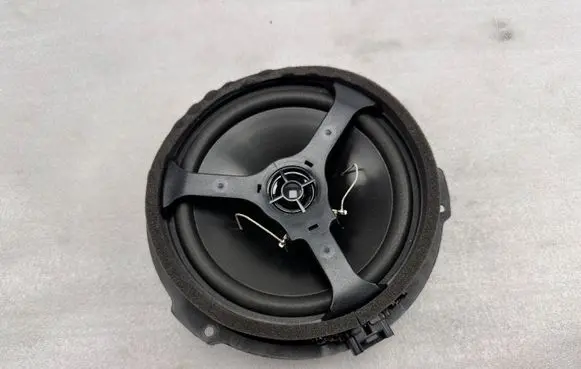 Ford Mustang VI Front door speaker FR3T18808DB FR3T18808
