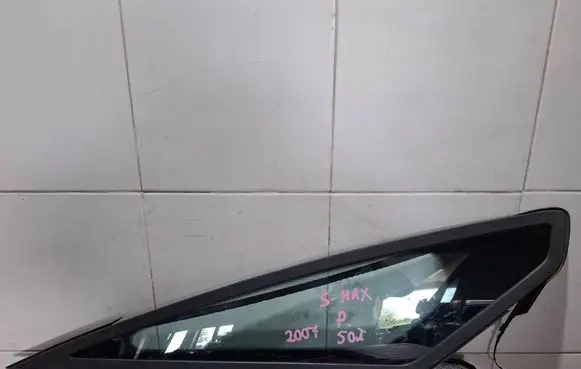 Ford S-MAX Front door vent window glass four-door 