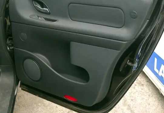 Renault Espace - Grand espace IV Coupe rear side trim panel 