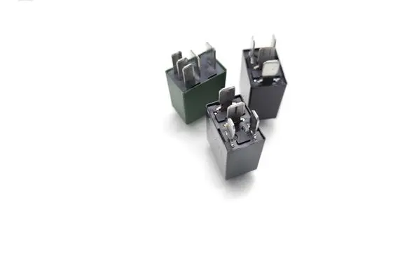 Opel Mokka X Other relay 84522233