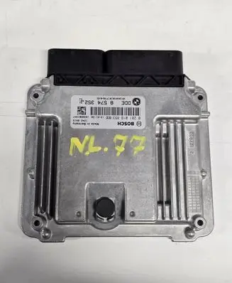 BMW X1 E84 Engine control unit/module ECU 8574352