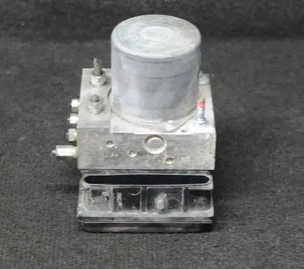 Toyota Avensis T270 ABS Pump 4454005070 0265950749
