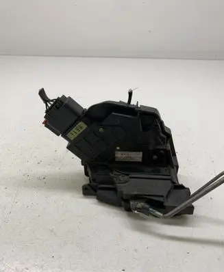 Mazda 3 I Front door lock BP4K59 3N6AA21813KP