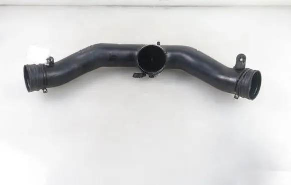 Audi Q7 4L Air intake hose/pipe 7L8129627