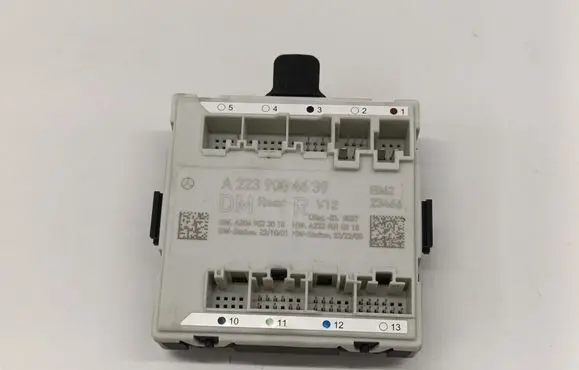 Mercedes-Benz C W206 Door control unit/module A2239004639