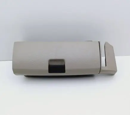 Mercedes-Benz E W211 Seat trim A2119183930