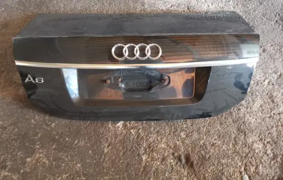 Audi A6 S6 C6 4F Tailgate/trunk/boot lid