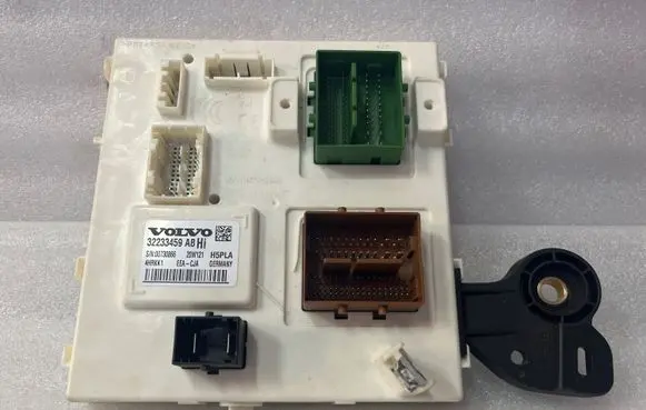 Volvo XC90 Other control units/modules 32233459AB 20W121 00730866