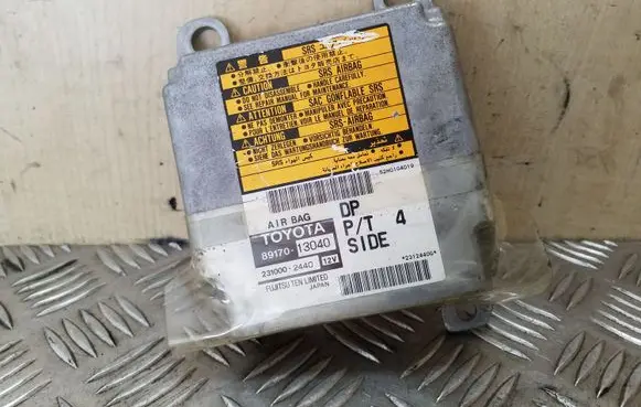 Toyota Corolla E120 E130 Airbag control unit/module 8917013040 2310002440