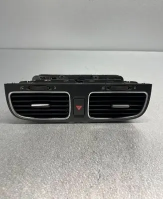 Volkswagen Golf VI Dash center air vent grill ---